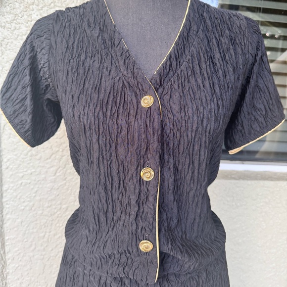 Sand Dollars Black and Gold Elastic Waist Romper - Picture 8 of 9